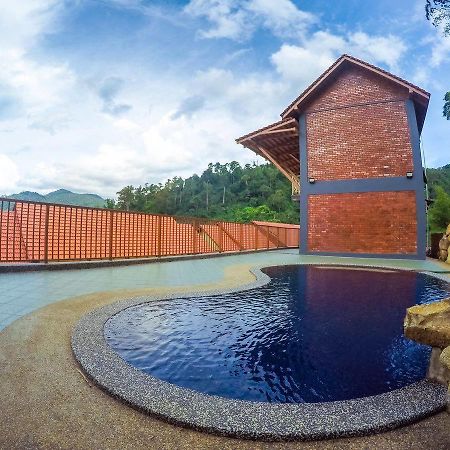 Peppaville Resort Janda Baik Екстер'єр фото